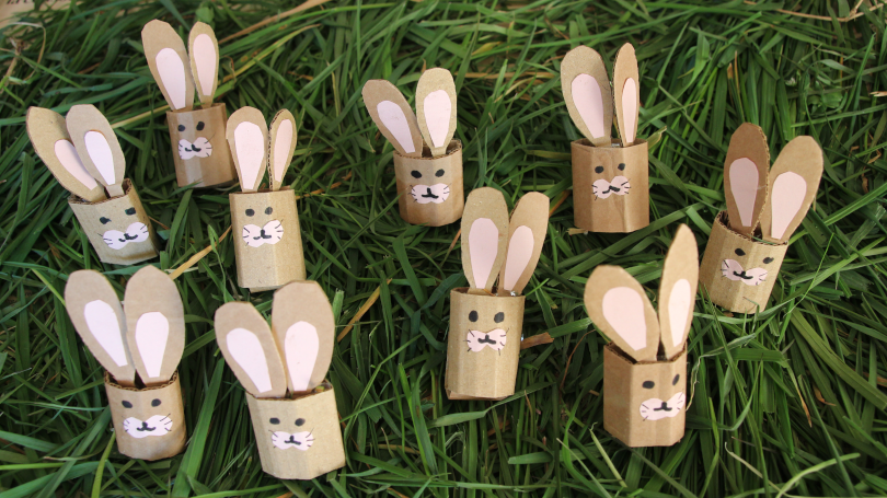 ten bunny finger puppets 20 ears to practise 2x times tables 10x2=20